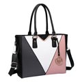Handtasche