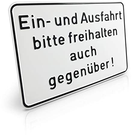 Betriebsausstattung24 Ein- und Ausfahrt bitte freihalten Schild | Aluminium geprägt - 30,0 x 20,0 cm - Auch gegenüber Hinweisschild