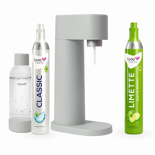 SodaTASTE Sparpaket: Mysoda Woody - Wassersprudler aus erneuerbarem Holzkomposit mit 1L BPA-freier Plastikflasche, CO2-Zylinder Classic + CO2-Zylinder Limette (Grau)