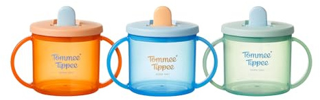 Tommee Tippee First Cup Schnabeltasse für Babys ab 4 Monaten, 190 ml, auslaufsicher, mit umklappbarem Ausgießer und leicht zu haltenden Griffen, Orange, Blau und Grün, 3 Stück