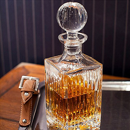 Newport Kristallkaraffe Southfork mit Relief und Deckel für 750ml