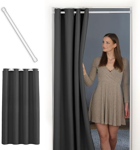 tinycurtains, Thermo Türvorhang mit Teleskopstange, einfache Montage in nur 1 Minute ohne Bohren (Türgardine anthrazit H200 x B150 cm + Stange weiß B70-120 cm)