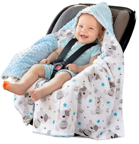 Medi Partners Einschlagdecke für Babyschale Ganzjahres-Babydecke universal 85 x 85 cm für Kinderwagen Buggy und Autositz Kuscheldecke (Teddybär mit hellblauen Minky)