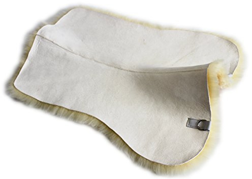 Förster-Fellnest Spezielle echt Lammfell Unterlage, Sattelunterlage für Ihre Schabracke, Satteldecke, Sattelpad | Deckenunterlage Sattel (50-52 cm lang)