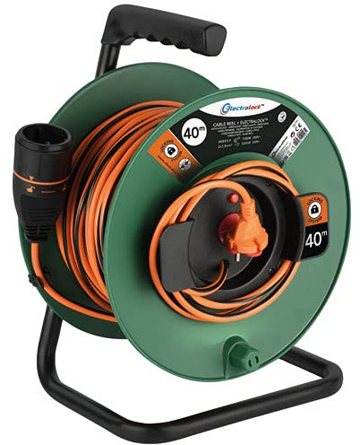 Electraline 49248 Kabeltrommel 40M 2x1.5 mit Steckdose Electralock, Stromanschlussverriegelungssystem da er ein versehentliches Trennen des angeschlossenen Geräts während seiner Verwendung verhindert