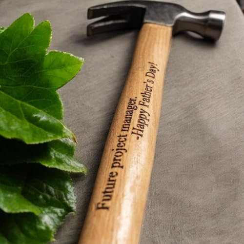Gravierter personalisierter Hammer, individuelles monogrammiertes Geschenk für Vater, Ehemann oder Ihn – einzigartiges, durchdachtes Werkzeug für besondere Anlässe (33 cmg)