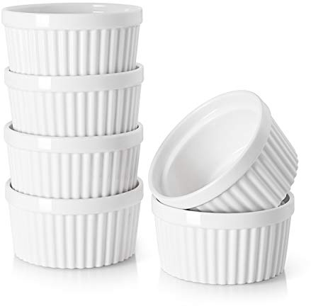 DOWAN Creme Brulee Schälchen Set, 6 X 120ml Antihaft Souffle Förmchen Backofenfest, Porzellan Ramekins für Ragout Fin Schalen, Leckere Würzfleisch, Muffin, Panna Cotta, Spülmaschinenfest, Ø 9cm-Weiß