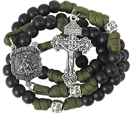 Nazareth Store St. Michael Paracord-Rosenkranzperlen – robuster Rosenkranz als Halskette mit starkem Kordelband und katholischem Pardon-Kruzifix (Schwarz)