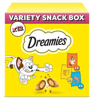 DREAMIES Katzensnacks - 12x60g - mit Huhn, Käse und Lachs - Traumhaft knusprige Katzen Leckerlies mit zarter Füllung - Variety Snack Box