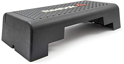 Reebok Mini Step | Rutschfeste Fitnessbank in Studioqualität - Griffige Noppenoberfläche - Belastbar bis 110 kg - Maße: 65,5x32x15 cm