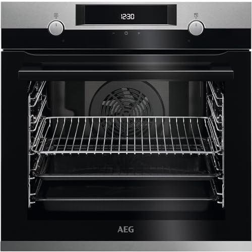 AEG BEE43502BM Einbau-Backofen / Serie 6000 mit Ringheißluft: gleichmäßige Garergebnisse auf 3 Ebenen / Reinigung mit Wasserdampf / A+ / Elektronikuhr mit Timerfunktion / Edelstahl mit Antifingerprint