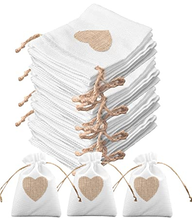 30 Stück Jutesäckchen Kleine Säckchen 10 x 14CM Baumwollbeutel mit Kordelzug Natur Säckchen Geschenksäckchen mit Herz Jutebeutel zum Befüllen Leinensäckchen für Schmuck DIY Hochzeit Party