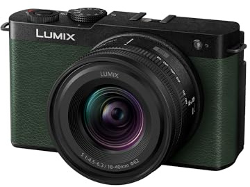 Panasonic Lumix DC-S9NE-G Spiegellose Vollformatkamera, Open Gate Vlogging, 24,2 MP, 6K/4K, 779-Punkt-PDAF, Bildstabilisierung, LUT, 180°-Flexibler-Monitor, 5 GHz WLAN, Grün, mit Objektiv S-R1840E.