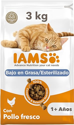 IAMS Sterilised Katzenfutter trocken mit Huhn - Trockenfutter für sterilisierte/kastrierte Katzen ab 1 Jahr, 3 kg
