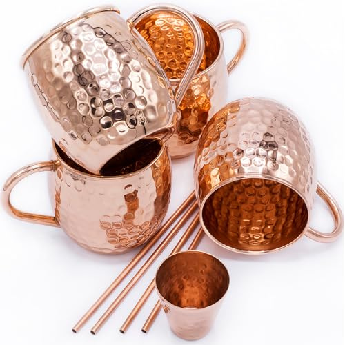 Gadgy Moscow Mule Becher Set – 4 Kupferbecher handgemacht – Cocktailbecher Set mit 4 Strohhalmen & Barmaß – 100% Kupfer – Geschenkset für Cocktail Liebhaber