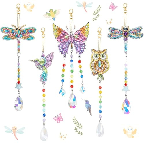 AUAUY 5 PCS Diamond Painting Kristall Sonnenfänger Windspiel Set, 5D Doppelseitige Diamond Painting Schlüsselanhänger Kristall Hängender Ornament, Kreatives Bastelset Geschenke für Erwachsene