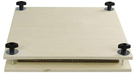 PEBARO BP1 Blumenpresse, hochwertiges Birkensperrholz 9 mm, mit 4 Pappeinlagen, 30 x 30 cm, sehr stabil, Blattpresse, Blütenpresse, Made in Germany, das Holz lässt sich auch bemalen, Mittel