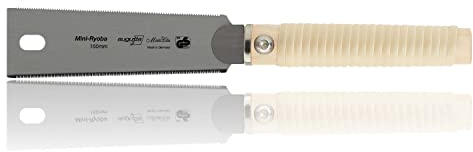 Augusta-Heckenrose Japansäge Mini Ryoba 150 mm I Traditionelle Säge aus Bandstahl C75 für feine & grobe Schnitte I Holzsäge mit flexiblem & beidseitig gezahntem Sägeblatt & Bastgriff aus Esche