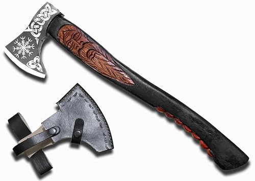 Novahaven Ragnarök – Handgeschmiedete Outdoor Axt 22 Zoll – Geschenk & Sammlerstück aus Carbonstahl mit geschnitztem Eschenholzgriff, Wolf- & Drachendesign, Lederscheide für Camping