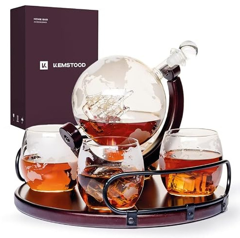 Whisky Karaffe Globus für Alkohol - Whiskey Decanter Bar Set mit Gläser Holzständer und Weltkarte - Geschenke für Männer und Frauen - Glas Flasche Zubehör für Gin, Rum, Scotch, Likör, Bourbon, Wodka