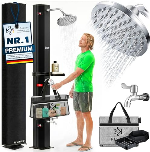 KESSER® Solardusche 35L Gartendusche, Solar Dusche für Garten & Pool mit warmem Wasser, Pooldusche ohne Strom, Regenduschkopf & Wasserhahn mit Gartenschlauch-Anschluss + Ablage, Schutzhaube & Tasche
