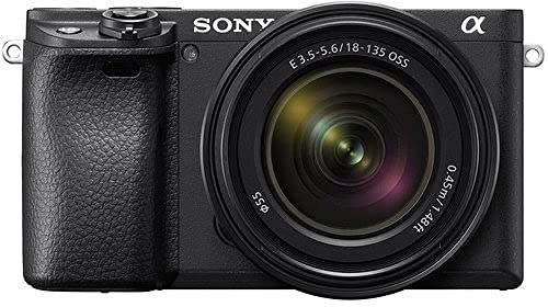 Sony Alpha 6400 | APS-C Spiegellose Kamera mit 18-135mm f/3.5-5.6 Zoom-Objektiv (Schneller 0,02s Autofokus, neigbares Display für Vlogging)