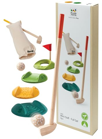 PlanToys® Minigolf Set Kinder Holz – Garten- & Outdoor-Golfspiel mit Tasche | Minigolf-Set aus Holz & Stoff ab 3 Jahren: 2 Schläger, 2 Bälle, 4 Hügel, Fahne & Tasche. Ideal für Garten, Park & drinnen
