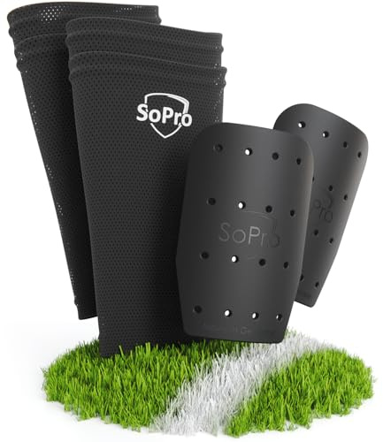SoPro Schienbeinschoner Kinder Fussball inklusive Socken - Made in Germany - leicht & rutschfest - Kein Schutz - High Performance Schienbeinschoner Fußball Herren & Damen