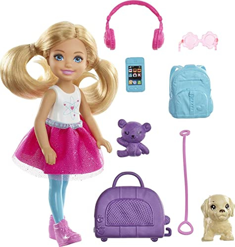 Barbie Chelsea Serie, Chelsea Puppe mit Hund, Leine, Rucksack, Kopfhörer, Sonnenbrille, Handy und mehr Reisezubehör, Geschenk für Kinder, Spielzeug ab 3 Jahre,FWV20