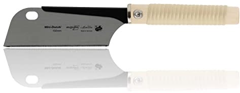 Augusta-Heckenrose Japansäge Dozuki - traditionelle Säge mit stabilem Stahlrücken & Bastgriff - dreiseitiger Diamantschliff - Spezialzugzahnung für Feinschnitte in Holz