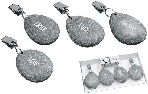 4er Set Tischdeckenbeschwerer aus Naturstein - Mit Stahlclips, maximale Klemmkraft - Insgesamt ca. 240 g schwer - Happy, Luck, Love, Smile Aufdruck - Ideal für den gedeckten Tisch