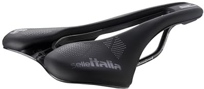 Selle Italia SLR Boost TM Superflow - Fahrradsattel mit klassischem SLR-Design, komfortablem Gel-Rennradsattel und Superflow-Lochung, Schale aus Carbonfaser - Größe L3, Schwarz