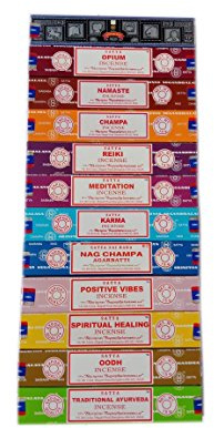 Satya Räucherstäbchen-Set, 12 x 15 g Nag Super Hit, Oodh, Positive Vibes, Namaste, Champa, Opium, Reiki, Spirituelle Heilung, Karma, traditionelle Ayurveda und Meditation.