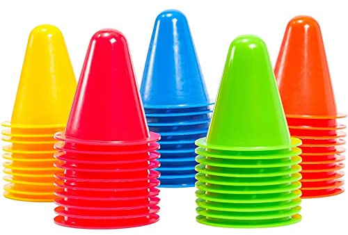 Juvale 50 Stück Mini Markierungskegel, Trainingskegel, Verkehrshütchen, Für Kinder, Sport, 5 Farben, 7,6 cm Durchmesser