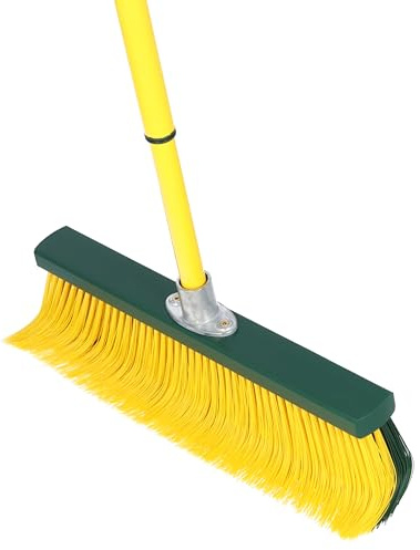 Agrarflora Krallenbesen mit Tiefenwirkung - Straßenbesen mit abgewinkelten Krallenborsten - Gartenbesen mit Teleskopstiel - Spezialbesen für Haus, Hof & Garten - Made in Germany - Breite: 45cm