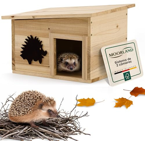 Moorland Igelhaus – winterfestes Überwinterungs- & Schlafhaus aus FSC-Holz, 32×26 cm, mit Boden, belüftetem Labyrinth-Eingang & festem Dach – wetterfestes Igelhotel für den Garten – IH7