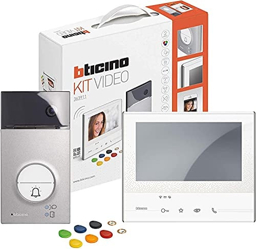 BTICINO, Flex ONE 2-Draht Videosprechanlagen WLAN Set, Classe 300 X13E mit 7 Touchscreen, 105° Weitwinkel Kamera, Video Speicherung, Transponder Türöffner-Schlüsselloser Zugang, IP54, IK10, 363911