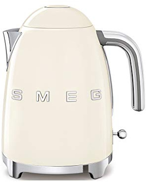 Smeg, KLF03CREU 1.7L Wasserkocher, Soft-Opening-Kannenverschluss, Herausnehmbarer Anti-Kalkfilter aus Edelstahl, Automatische Abschaltung bei 100°C, Rutschfeste Stellfüße, 2400W Leistung, Creme