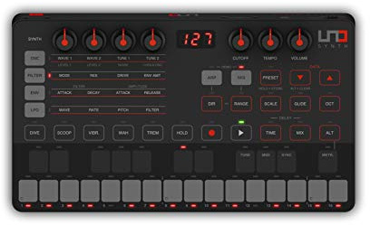 IK Multimedia IP-UNO-SYNTH-IN Echte Analog-Synthesizer