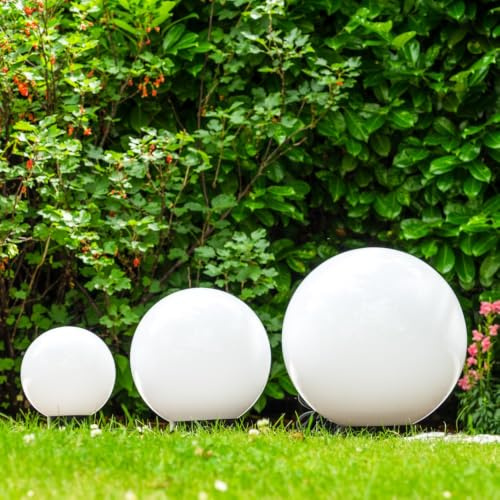 HOFSTEIN Kugelleuchte Miau, Kugellampe 3er Set aus weißem Kunststoff, Ø 20, 30 und 40 cm, Kugellampen mit 5 Meter Zuleitung, Leuchtkugeln für Garten,Terrasse, Beet, Balkon, E27