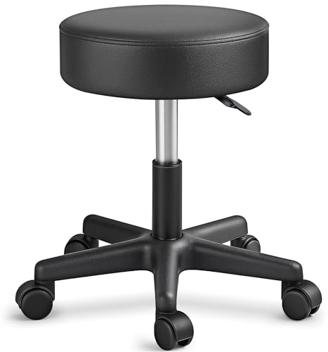 TRESKO Rollhocker höhenverstellbar Schwarz bis 150 kg | Hocker Drehhocker 10 cm Dicke Polsterung 47-60 cm Sitzhöhe | Arbeitshocker Bürohocker 360° drehbar mit Rollen
