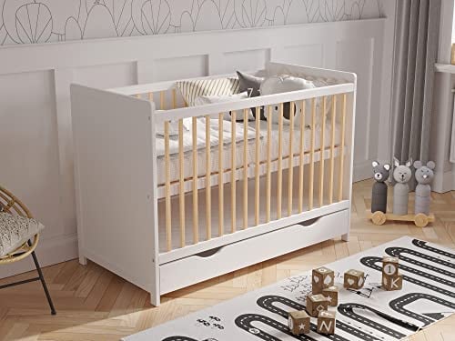 Love For Sleep Babybett Beistellbett mit Schublade 120x60cm mit Schaumstoffmatratze mit gestepptem Bezug Weiß-Kiefer Tokyo Kinderbett Baby Bett Holz - Kinderbett, Mitwachsend Gitterbett