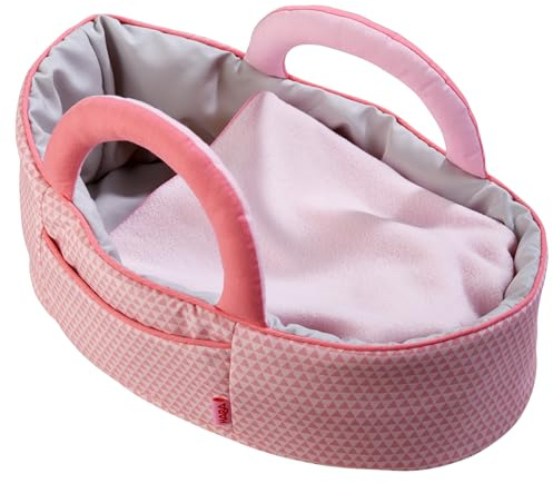 HABA Puppentragetasche Rosarot – Puppenzubehör für Babypuppen & Stoffpuppen, Tragetasche & Puppenbett mit Decke, Spielzeug ab 18 Monaten – 1305072001