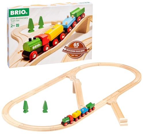 BRIO World 65 Jahre Holzeisenbahn Jubiläums-Zugset - Spielzeug ab 2 Jahre | 32 Teile, Holzeisenbahn-Set, Kleinkindspielzeug, Geschenk für Jungen und Mädchen