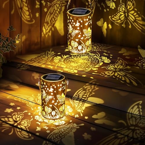 Qedertek Solarlampen für Außen Garten, 2 Stück LED Metall Schmetterling Solarlaterne für Außen Hängend, IP65 Wasserdicht Solarleuchten Gartendeko für Balkon Patio Terrasse Geschenke für Frauen Mama