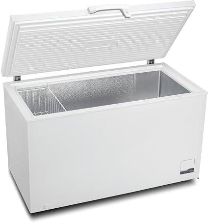 METRO Professional Gefriertruhe GHF2400, 400 L, 130 W, Tiefkühltruhe, 1 Korb, Türschloss, Temperaturalarm, Rollen, Weiß