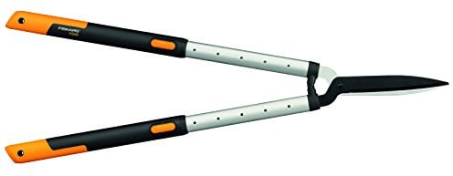 Fiskars SmartFit Teleskop-Heckenschere, Antihaftbeschichtet, Hochwertige Stahl-Klingen, Länge: 68 bis 93 cm, Schwarz/Orange, HS86, 1013565
