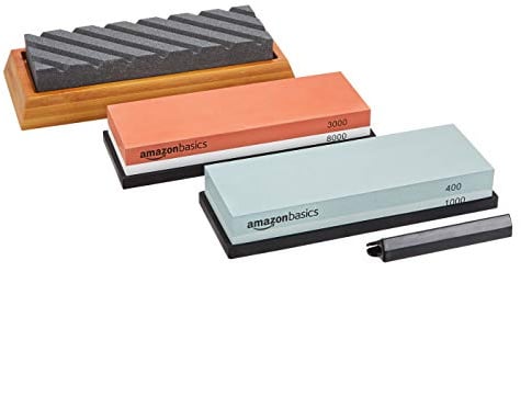 Amazon Basics Messerschärfstein-Set, 3 stück, doppelseitig, Körnung 400/1000 und 3000/8000, Abflachungsstein mit rutschfester Bambusunterseite, mehrfarbig, 22.5 x 15.2 x 7.3 cm