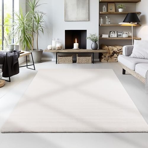 HomebyHome Waschbarer Kurzflor Teppich 120 x 170 cm Creme modern einfarbig und weich maschinenwaschbar pflegeleicht für Wohnzimmer Schlafzimmer Esszimmer und Küche