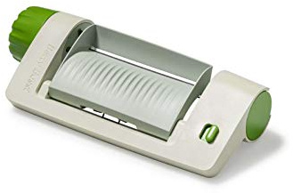 Betty Bossi Veggie Sheet Slicer – innovativer Obst- und Gemüseschneider mit dem Sie hauchdünne Streifen herstellen können – Dieser Gemüseschneider darf in keiner Küche fehlen.